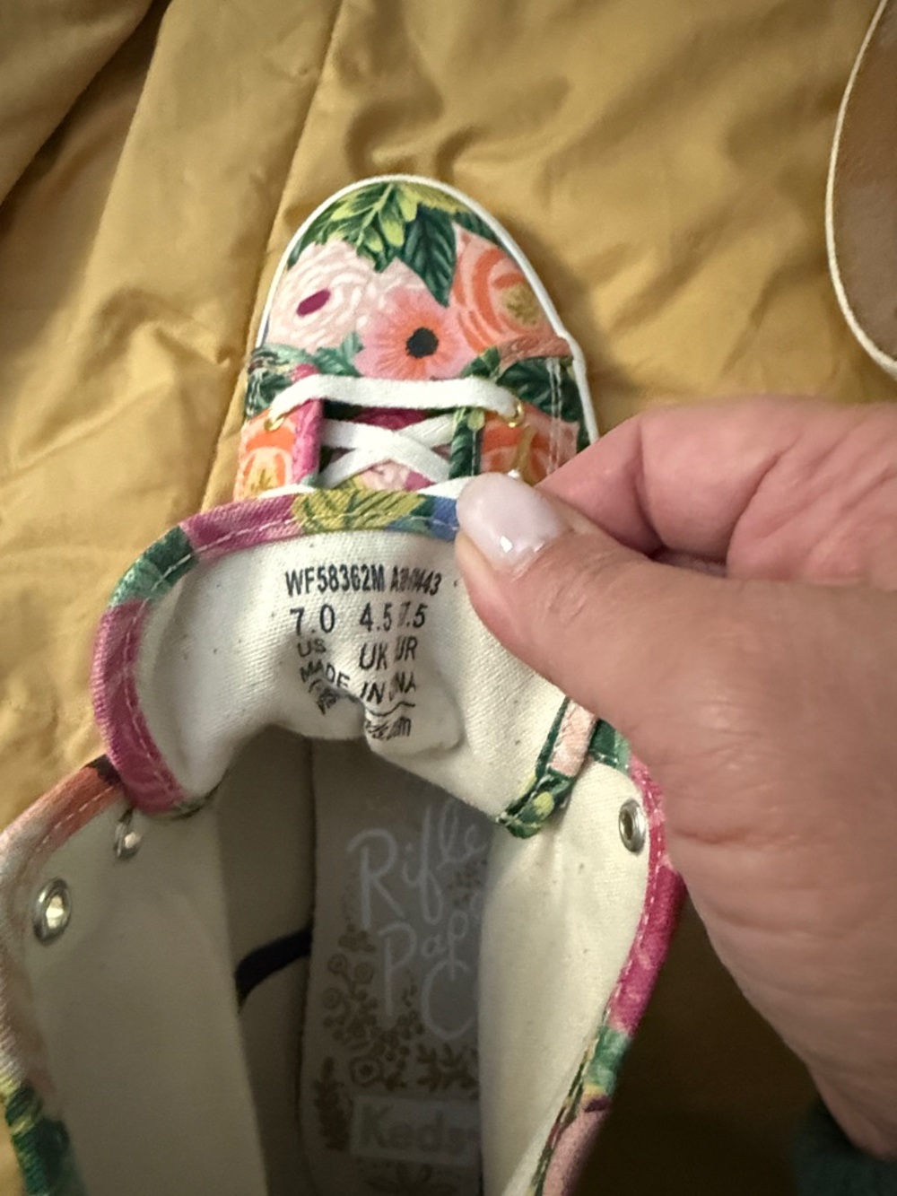 Keds Floral High-Top Canvas Sneakers - Pink & Green - - Picture 2 of 8
